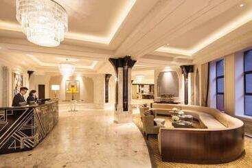 Jinjiang Metropolo Hotel Classiq,shanghai Bund Circle