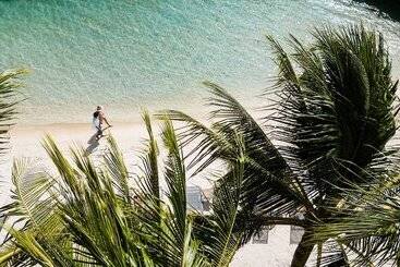 هتل Manava Beach Resort & Spa Moorea