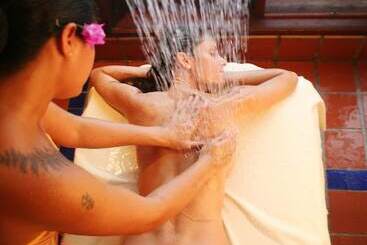 هتل Manava Beach Resort & Spa Moorea