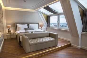 Mina Hotel Special Category