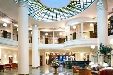 هتل Moscow Marriott Royal Aurora