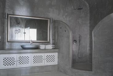 هتل Pegasus Suites & Spa
