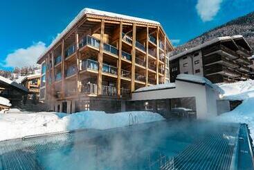 هتل Resort La Ginabelle