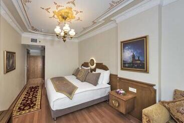 Seven Hills Hotel Special Category