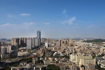هتل Sheraton Dongguan