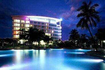 هتل Sunshine Resort Intime Sanya