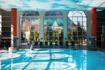 Thermal Hotels & Walliser Alpentherme Leukerbad