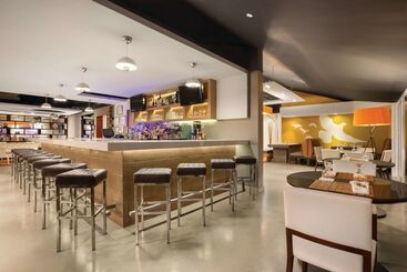 هتل Tryp By Wyndham Isla Verde