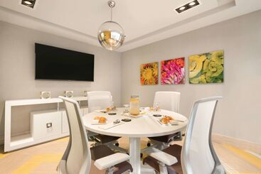 هتل Tryp By Wyndham Isla Verde