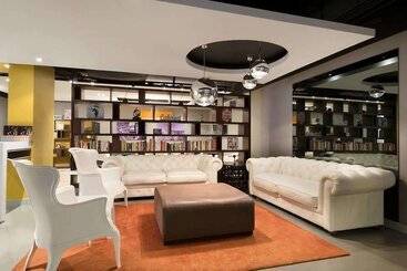 هتل Tryp By Wyndham Isla Verde