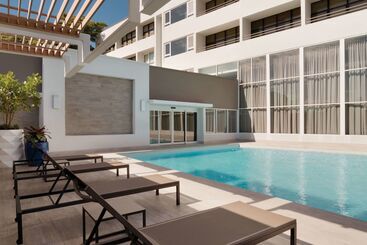 هتل Tryp By Wyndham Isla Verde