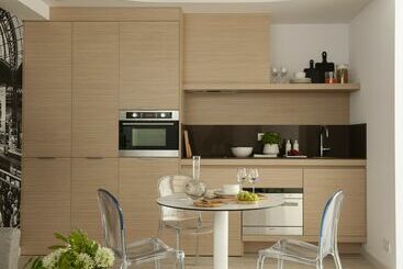 Eric Vokel Boutique Apartments  Hamburg Suites