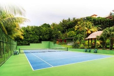 هتل Carver Suites