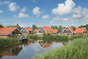 בית מלון כפרי Landal Waterparc Veluwemeer