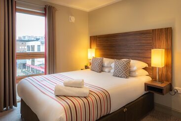 هتل Premier Suites Plus Bristol Cabot Circus