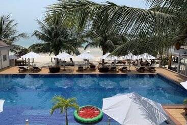 هتل Sunrise Vuth Resort