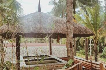 هتل The Hillside Resort Siargao