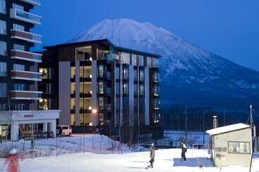 هتل The Vale Niseko