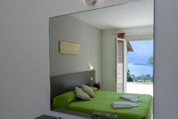 La Collinetta Apartments