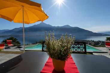 La Collinetta Apartments
