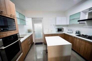 Moon Luxury Apartments