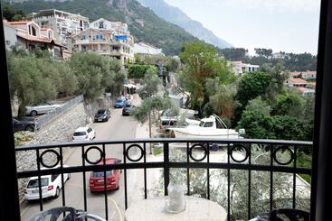 پانسیون Monte Perla Residence