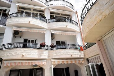 پانسیون Monte Perla Residence