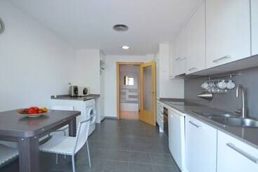 پانسیون Takoda Apartment Salou