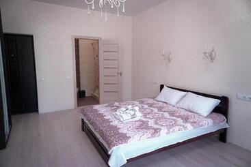 Arkadiya House