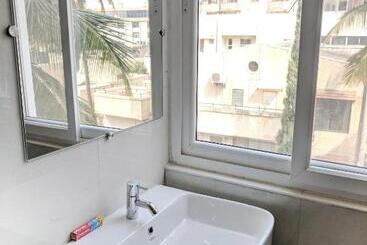 Clyford Suites