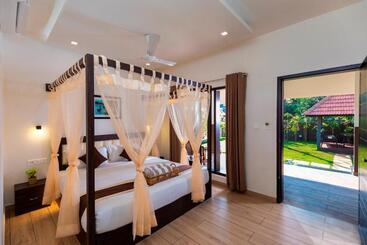 هتل Alleppey Haven Beach Villa