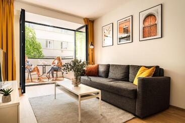 هتل Smart & Green Living By Ambiente