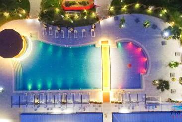 هتل Tirana Resort Radhime