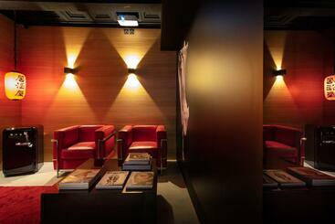 هتل Zrooms&suites Hostel Boutique