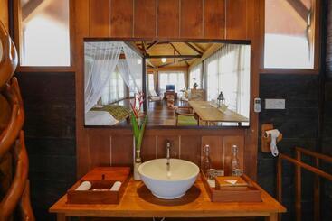 پانسیون Villa So Long Banyuwangi Ijen