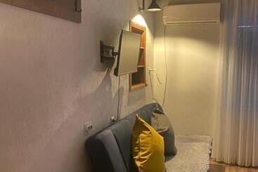 Zani Hostel