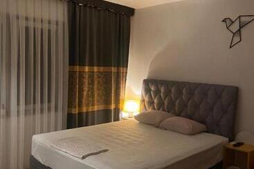 Zani Hostel