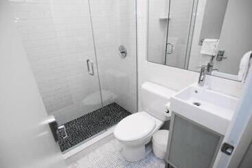 Stylish Downtown Studio In The Boston, C.ave #34