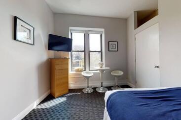 Stylish Downtown Studio In The Boston, C.ave #34