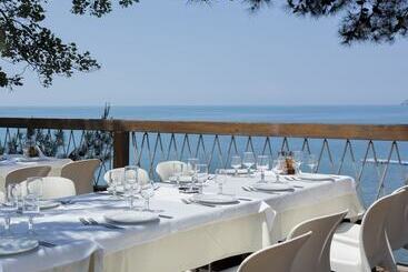 Alexandra Beach Spa Resort