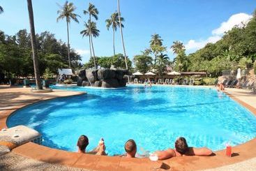 All Seasons Naiharn Phuket Hotel