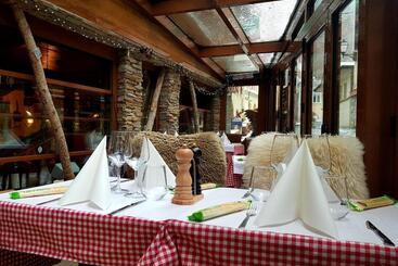 Boutique Hotel De La Croix Fédérale