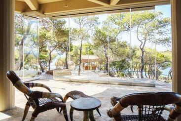 Cape Sounio, A Grecotel Resort To Live