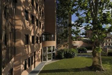 Aemilia Hotel Bologna