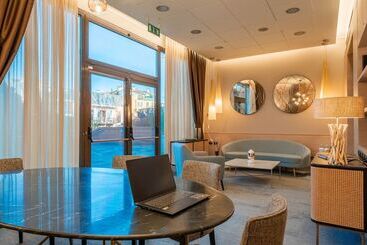 Aemilia Hotel Bologna