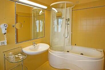 هتل Albergo Nazionale