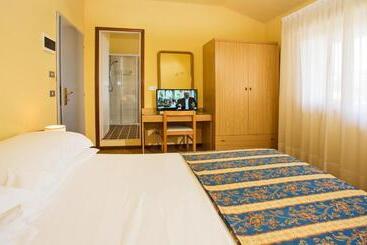 هتل Albergo Nazionale