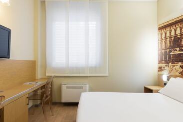 B&b Hotel Milano La Spezia