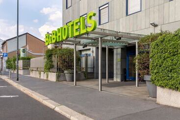 B&b Hotel Milano La Spezia