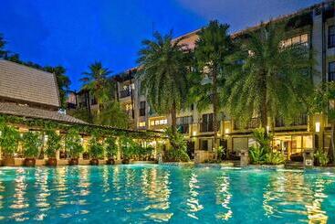 هتل Burasari Phuket Resort & Spa
